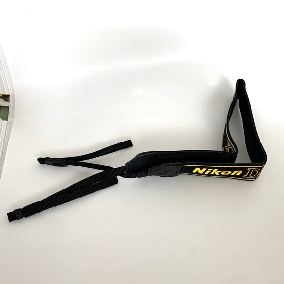 Original Nikon D2X DSLR Camera Neck Strap New Genuine Shoulder Black Yellow OEM - Picture 2 of 5